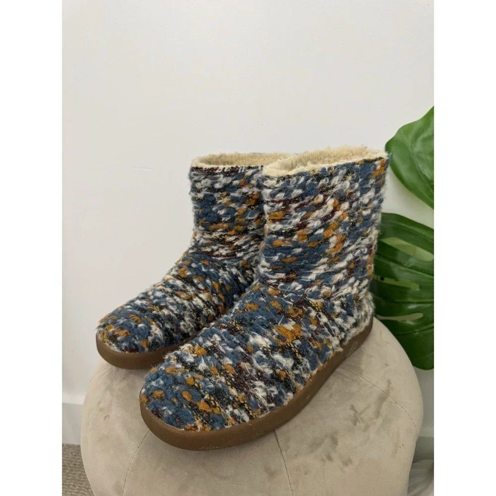 sanuk boots